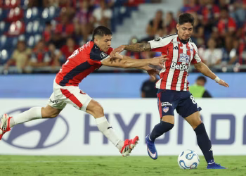 Junior de Barranquilla sufrió su primera derrota en la Copa Libertadores 2026 tras caer 1-0 frente a Cerro Porteño